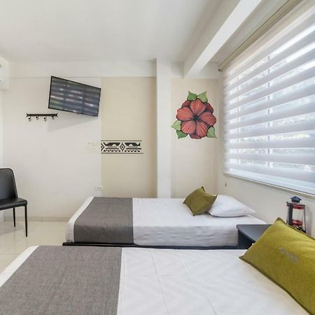 Hotel Green Park Cali Bagian luar foto