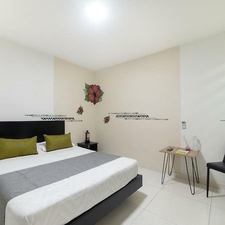Hotel Green Park Cali Bagian luar foto